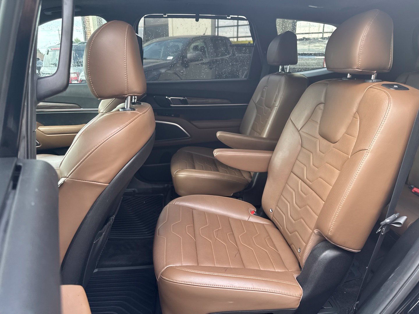 Used 2021 Kia Telluride SX w/ SX Prestige Package AWD/4WD image 17