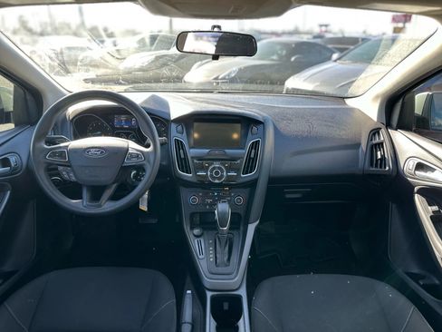 Used 2018 Ford Focus SEL image 12