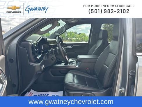 Used 2024 GMC Sierra 1500 SLT w/ SLT Premium Plus Package image 23