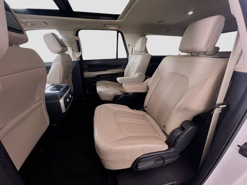 Certified 2022 Ford Expedition Max Limited AWD/4WD image 28