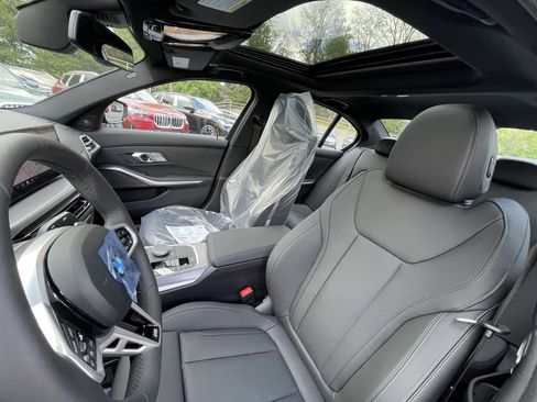 New 2026 BMW 330i xDrive Sedan w/ M Sport Package AWD/4WD image 8