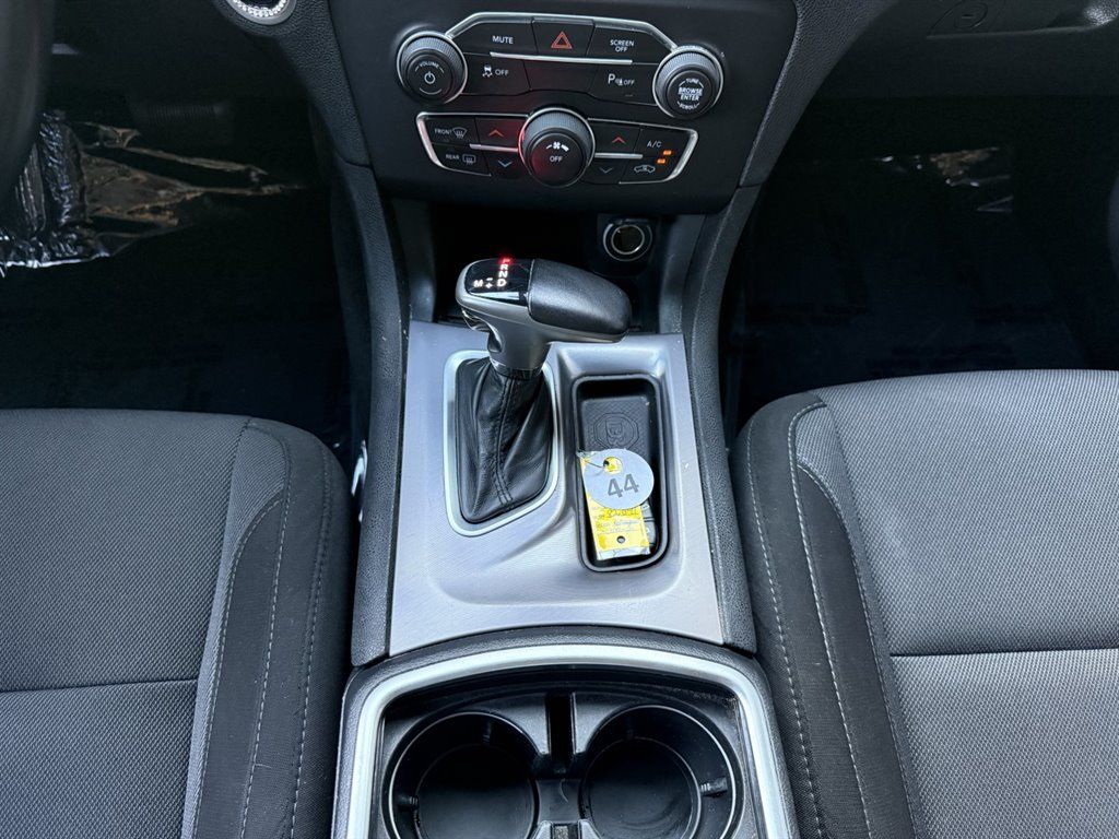 Used 2020 Dodge Charger SXT RWD image 26
