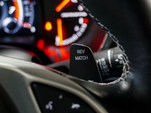 Used 2014 Chevrolet Corvette Stingray Coupe image 21