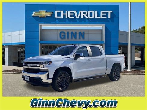 Used 2022 Chevrolet Silverado 1500 LT w/ Bed Protection Package image 1