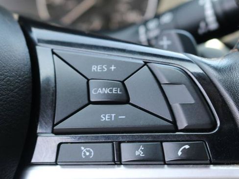 Used 2020 Nissan Altima 2.5 SR FWD image 10
