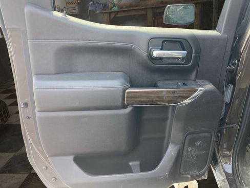 Used 2021 Chevrolet Silverado 1500 RST AWD/4WD image 10