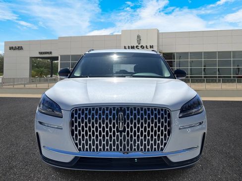 New 2026 Lincoln Corsair Premiere image 8