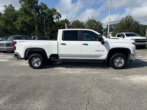 Used 2021 Chevrolet Silverado 2500 W/T w/ WT Convenience Package AWD/4WD image 3