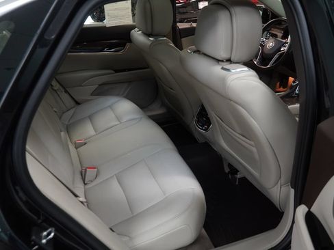 Used 2013 Cadillac XTS Premium AWD/4WD image 22