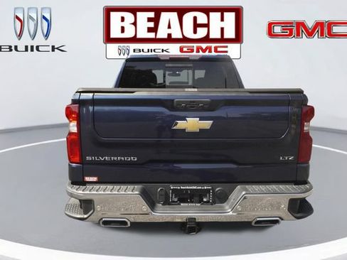 Used 2021 Chevrolet Silverado 1500 LTZ AWD/4WD image 4