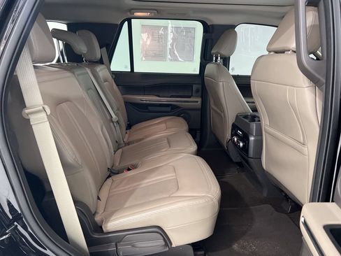 Used 2021 Ford Expedition Limited AWD/4WD image 25