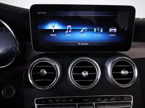 Certified 2022 Mercedes-Benz C 300 4MATIC Cabriolet image 36