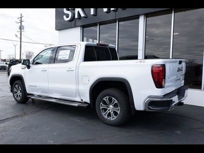 New 2026 GMC Sierra 1500 SLE
