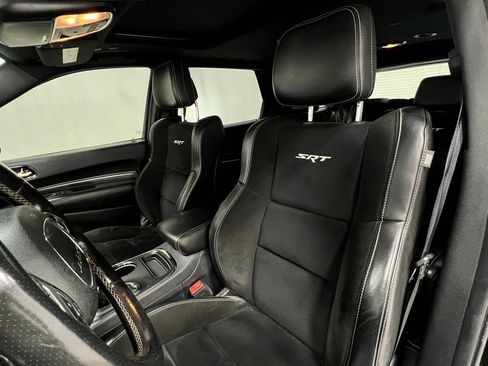 Used 2019 Dodge Durango SRT w/ Technology Group AWD/4WD image 15
