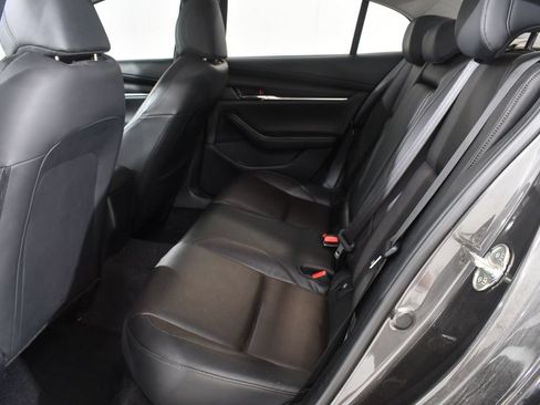 Used 2021 MAZDA MAZDA3 2.5 Turbo Sedan w/Premium Plus AWD/4WD image 16