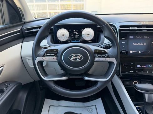 Certified 2023 Hyundai Tucson SEL w/ Convenience Package image 18