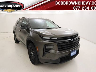 Certified 2024 Chevrolet Traverse LT w/ Enhanced Driving Package