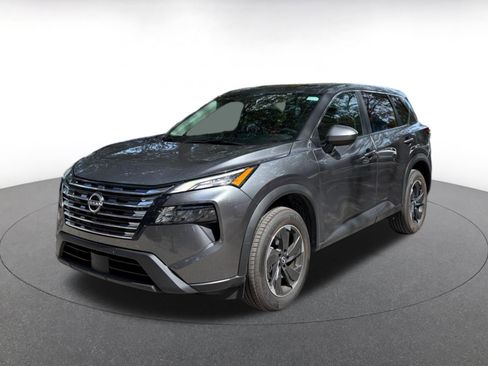 Used 2025 Nissan Rogue SV FWD image 4