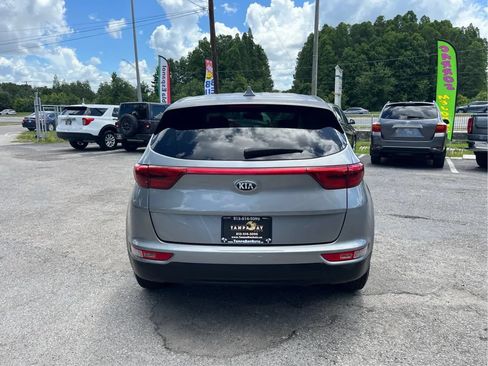Used 2019 Kia Sportage LX FWD image 6