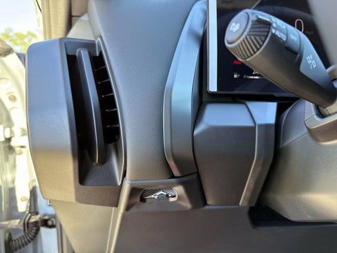 New 2026 BMW X3 xDrive30 w/ Premium Package image 38