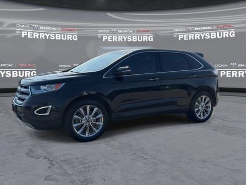Used 2018 Ford Edge Titanium w/ Equipment Group 302A AWD/4WD image 4