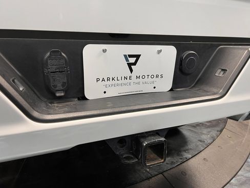 Used 2021 GMC Sierra 1500 AT4 image 9