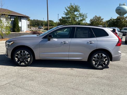 New 2026 Volvo XC60 B5 Plus w/ Climate Package image 8