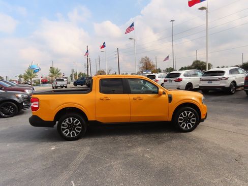 Used 2022 Ford Maverick Lariat w/ Lariat Luxury Package image 10