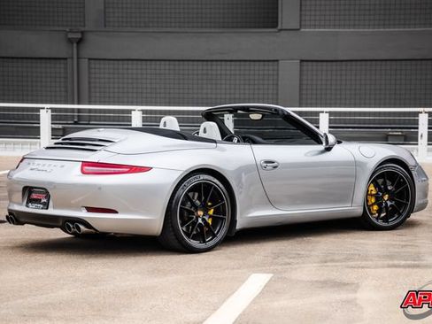 Used 2012 Porsche 911 Carrera S RWD image 3