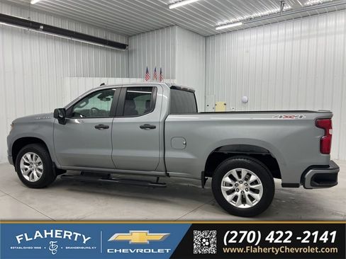 Used 2024 Chevrolet Silverado 1500 Custom AWD/4WD image 5
