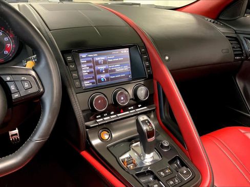 Used 2014 Jaguar F-TYPE S image 6