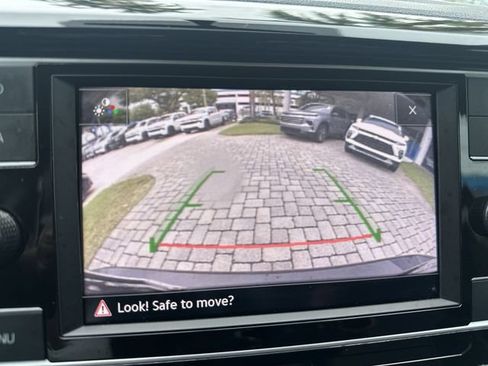 Used 2022 Volkswagen Taos S FWD image 24