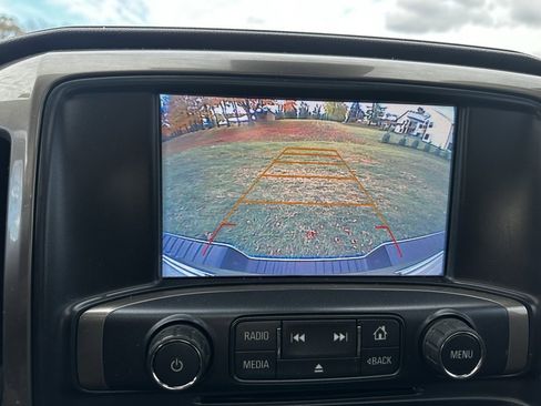 Used 2017 Chevrolet Silverado 1500 High Country image 20