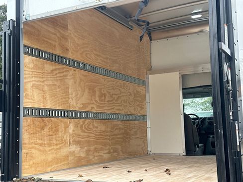 New 2026 Ford E-350 and Econoline 350 Super Duty w/ Power Equipment Group image 10