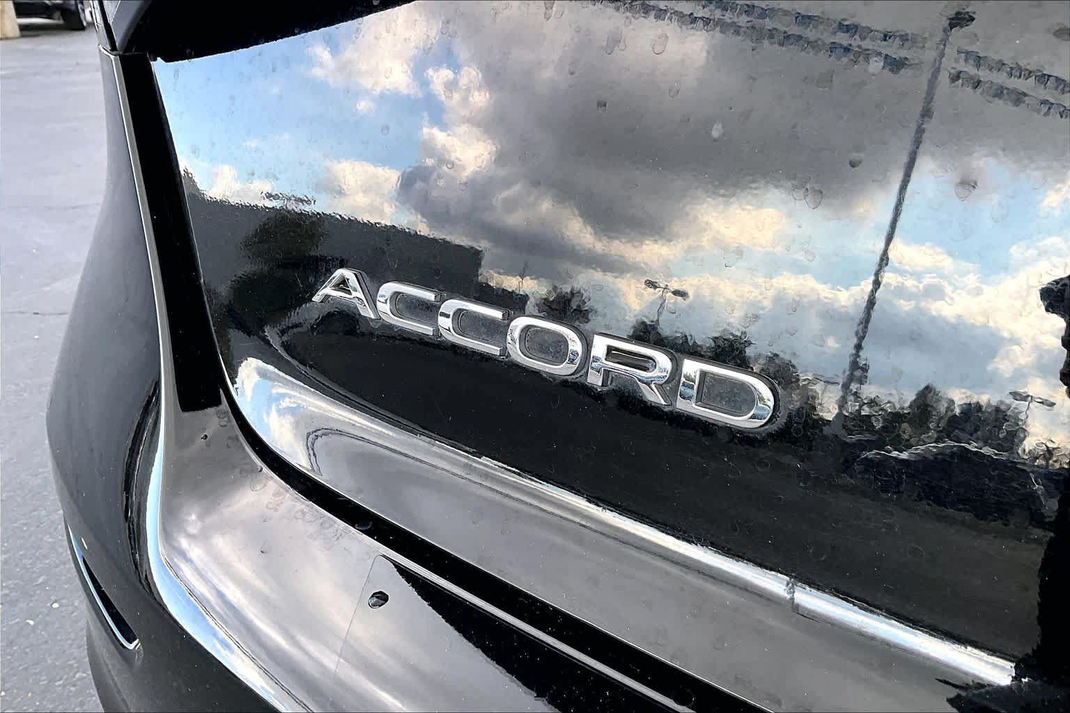 Used 2024 Honda Accord EX image 9