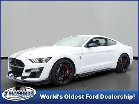 Certified 2022 Ford Mustang Shelby GT500 w/ Technology Package RWD image 1