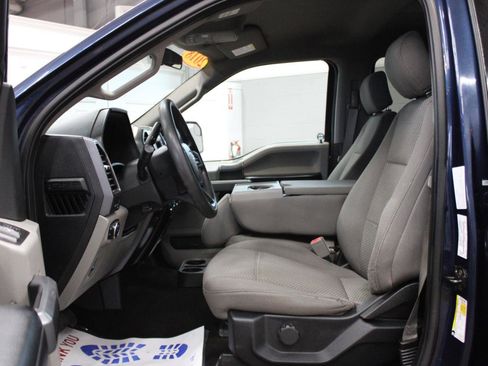 Used 2018 Ford F150 XLT w/ XTR Package image 11