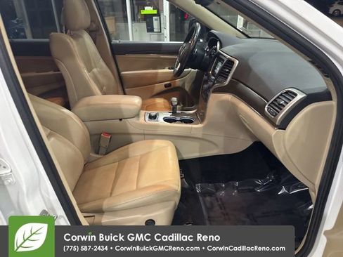 Used 2015 Jeep Grand Cherokee Limited image 29