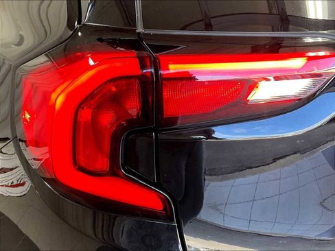 Used 2019 GMC Terrain Denali w/ Driver Alert Package II image 34