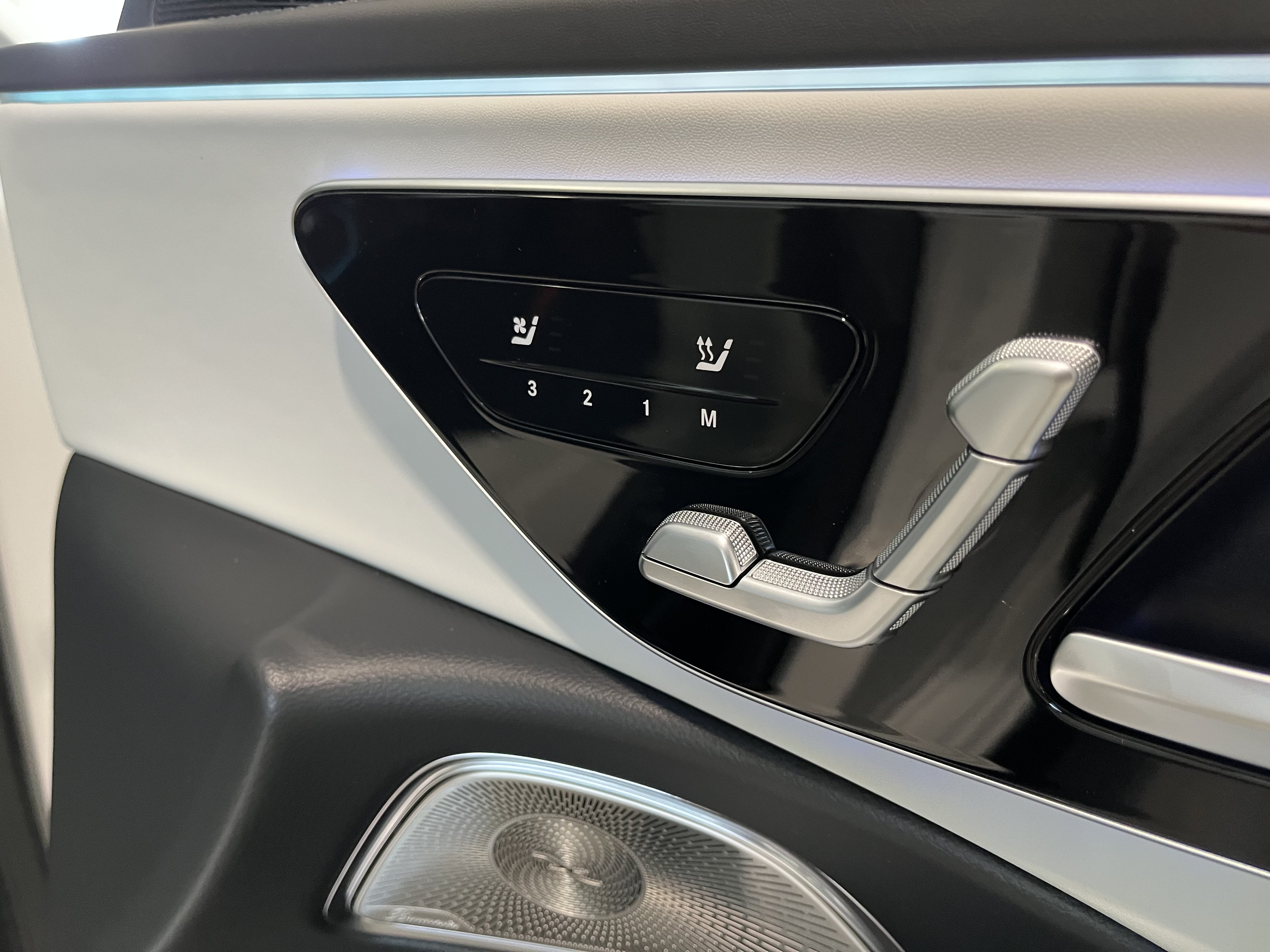 New 2026 Mercedes-Benz E 53 AMG e 4MATIC Wagon image 23