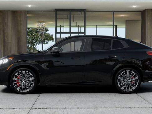 New 2026 BMW X2 xDrive28i w/ M Sport Package AWD/4WD image 4