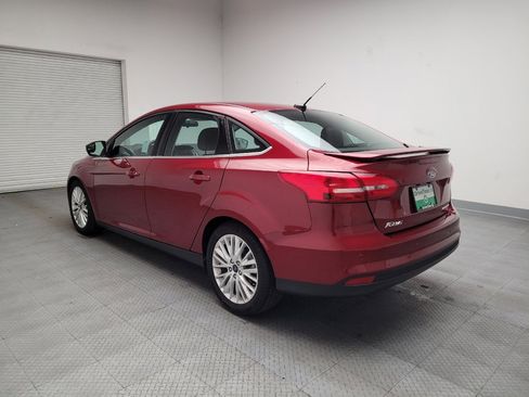 Used 2017 Ford Focus Titanium image 5