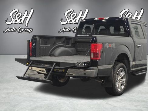Used 2018 Ford F150 XLT w/ Equipment Group 302A Luxury AWD/4WD image 27