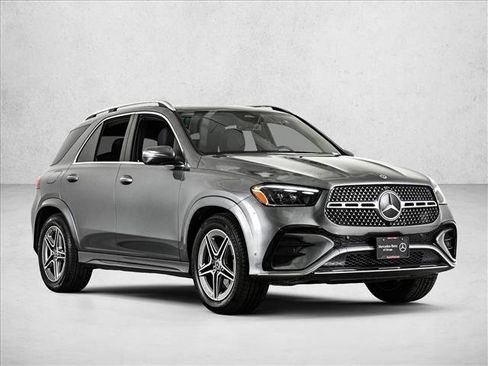 Certified 2026 Mercedes-Benz GLE 450 4MATIC w/ 3rd Row Seat Package image 3