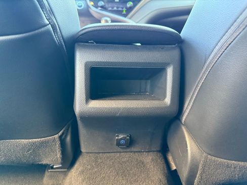 Used 2020 Toyota Camry SE image 22