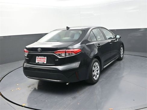 Used 2020 Toyota Corolla LE image 7