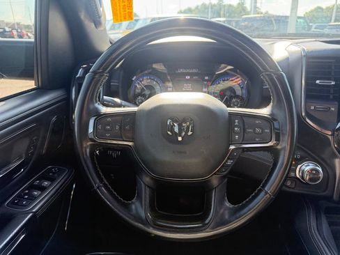 Used 2022 RAM 1500 Limited AWD/4WD image 9