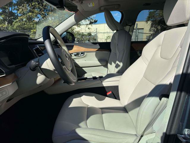 Used 2022 Volvo XC90 T8 Inscription Expression AWD/4WD image 16