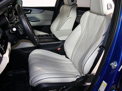 Used 2026 Acura MDX A-Spec image 13