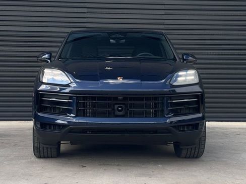 New 2026 Porsche Cayenne Coupe image 10